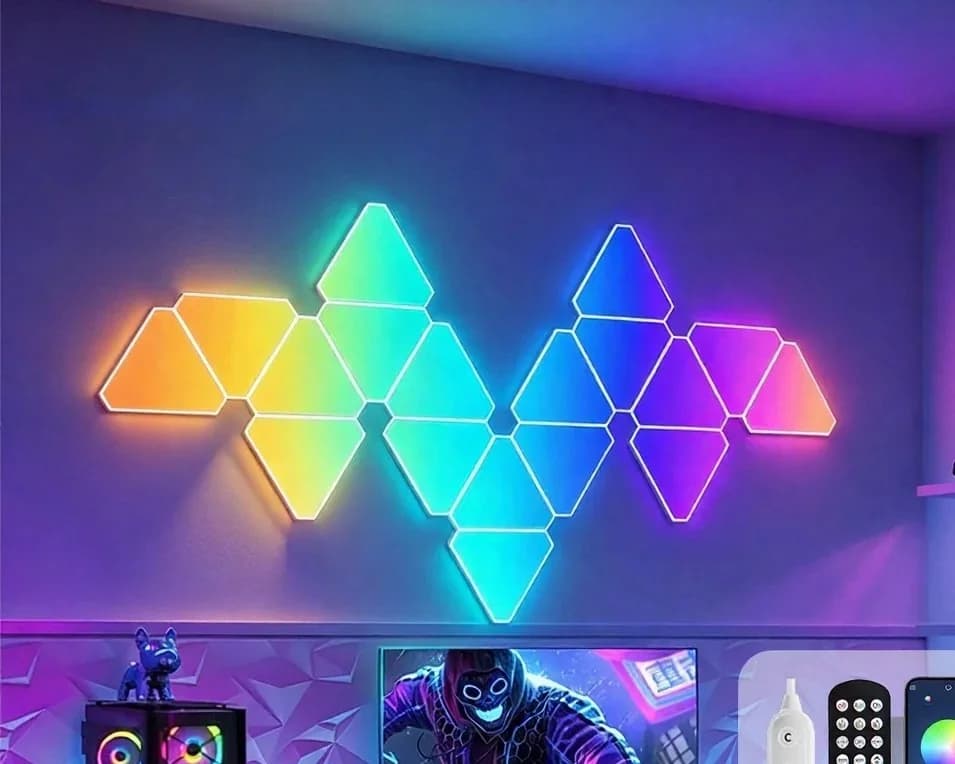 Kolmnurkne nutikas LED-seinalampide komplekt RGB meeleoluvalgustusega
