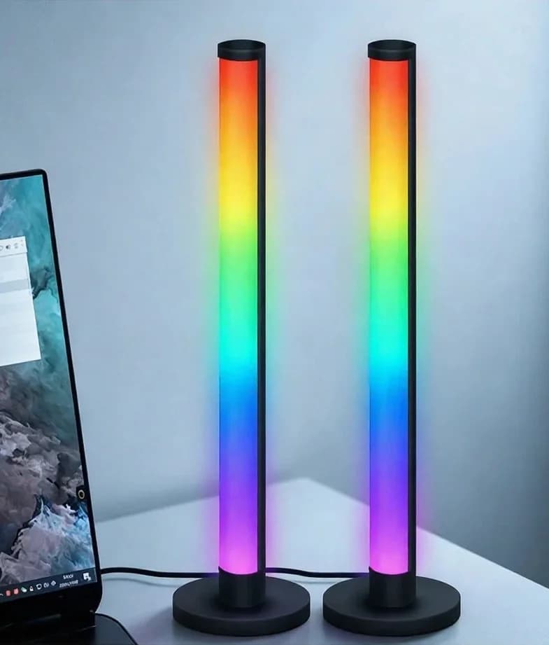 RGB LED helireageeriv laualamp rakenduse juhtimisega