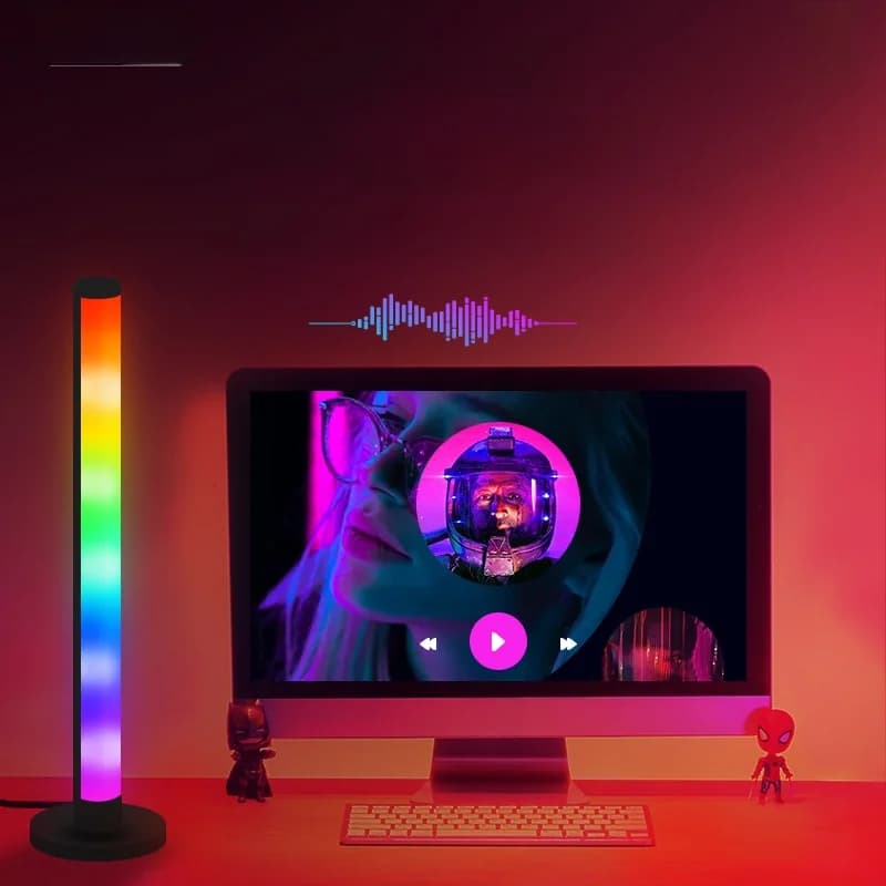 RGB LED helireageeriv laualamp rakenduse juhtimisega